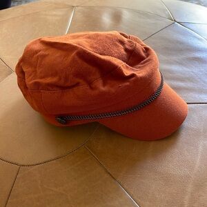 Orange (rust) fiddler cap